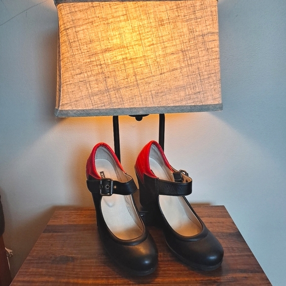 Black And Red Wedge Shoes With Ankle Buckle Closures - Picture 2 of 5